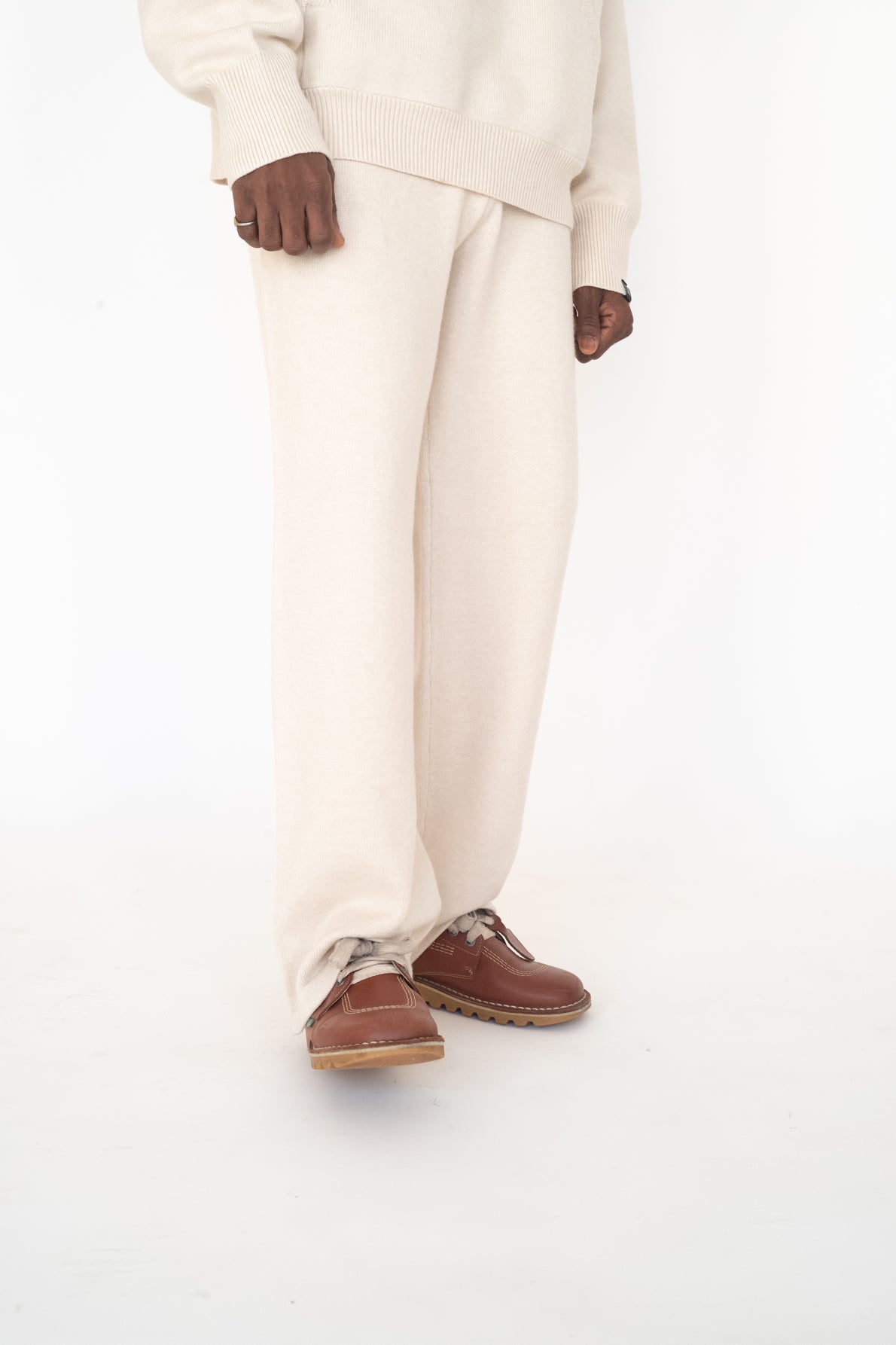 CRÈME SET - GATE 07 (UNISEX)