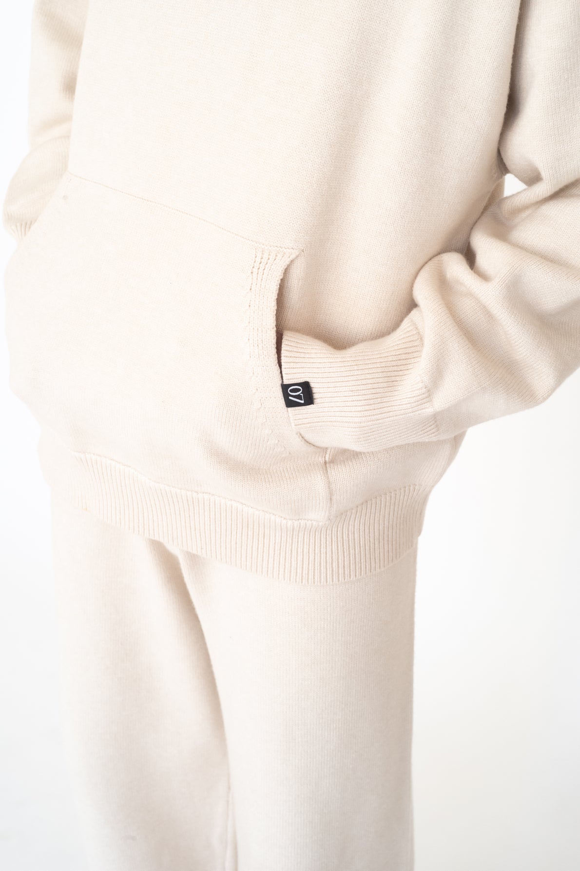 CRÈME SET - GATE 07 (UNISEX)