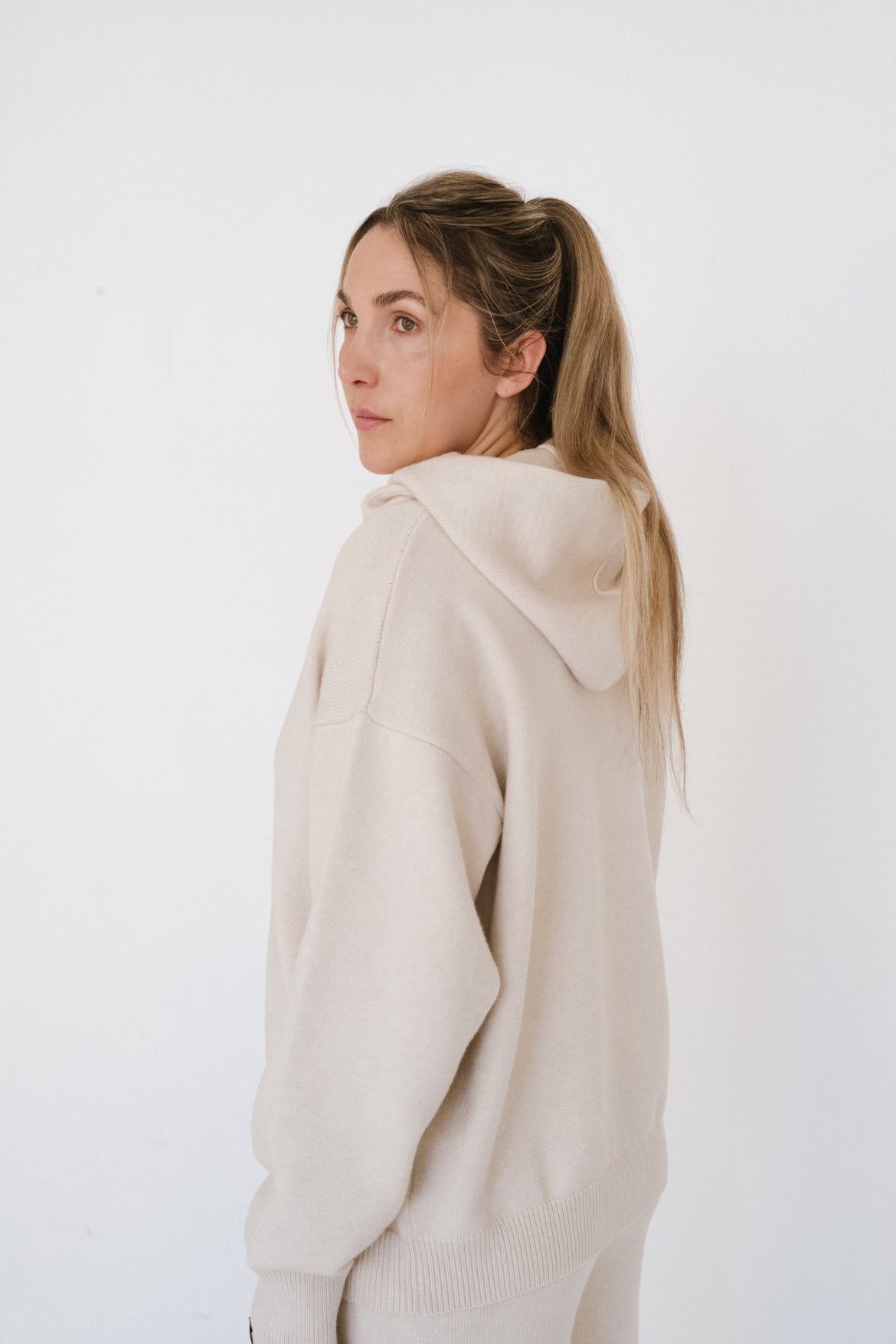 CRÈME SET - GATE 07 (UNISEX)